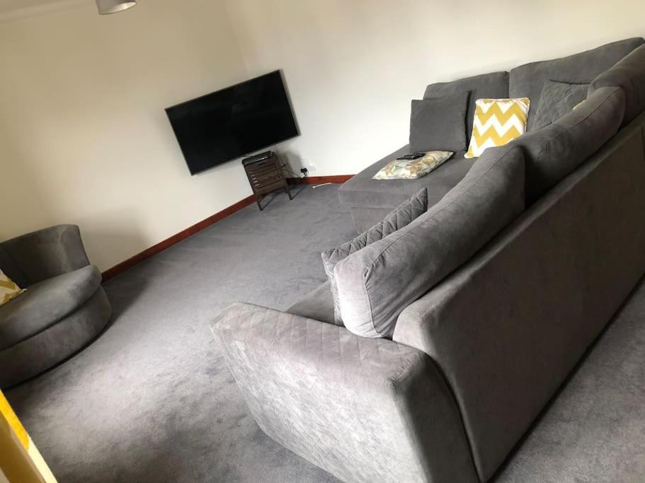 Nevis Apartment Located In Fort William Centre Extérieur photo